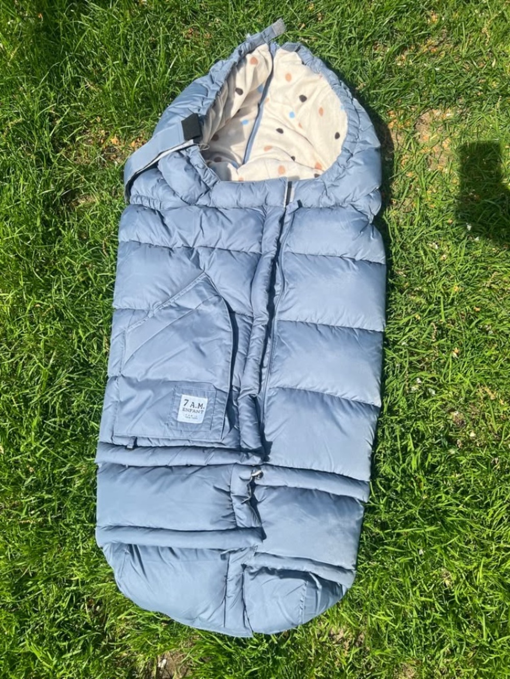 7 A.M. Enfant Stroller Blanket - Like New